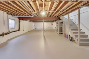 5937 N Sauganash Ln, Chicago, IL 60646 - Photo 29