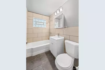 7435 N Winchester Avenue #106, Chicago, IL 60626 - Photo 13