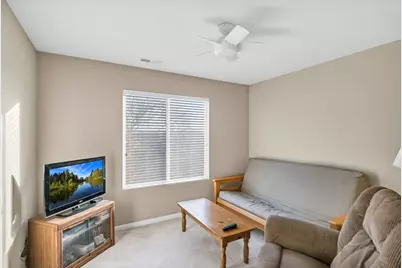 1633 Fredericksburg Lane #1633, Aurora, IL 60503 - Photo 19