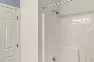 1633 Fredericksburg Ln, Aurora, IL 60503 - Photo 21