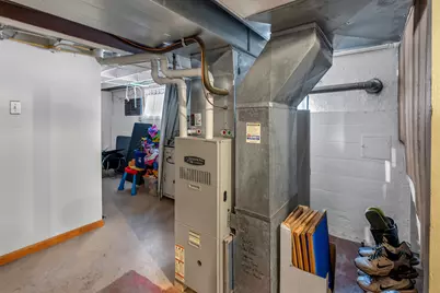 17617 Burnham Avenue, Lansing, IL 60438 - Photo 13