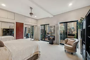 525 W Superior St, Chicago, IL 60654 - Photo 11