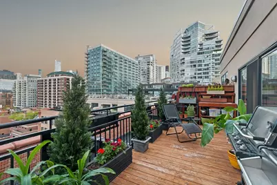 525 W Superior Street #626, Chicago, IL 60654 - Photo 19