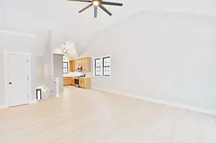 28722 N Madison Ave, Wauconda, IL 60084 - Photo 7