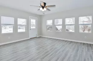 300 E South St, Atlanta, IL 61723 - Photo 7