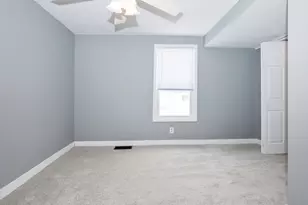 300 E South St, Atlanta, IL 61723 - Photo 29