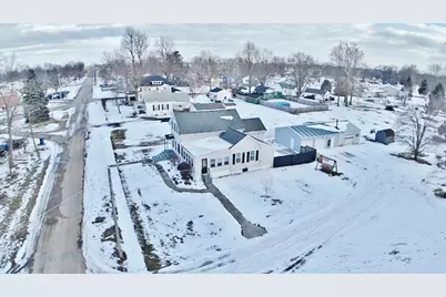 300 E South Street, Atlanta, IL 61723 - Photo 67