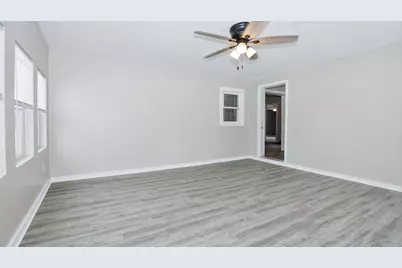 300 E South Street, Atlanta, IL 61723 - Photo 9