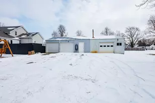 300 E South St, Atlanta, IL 61723 - Photo 55