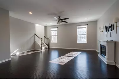 2534 Huntleigh Lane, Woodridge, IL 60517 - Photo 13