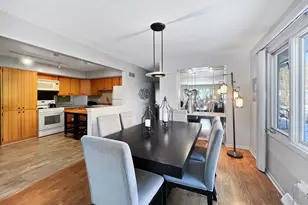 18324 Roy St, Lansing, IL 60438 - Photo 9