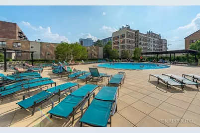 3930 N Pine Grove Avenue #2005, Chicago, IL 60613 - Photo 15