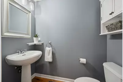 422 Pennsylvania Way, Oak Park, IL 60302 - Photo 9