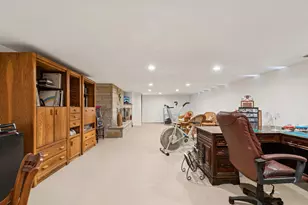 1090 Roselle Rd, Inverness, IL 60067 - Photo 41