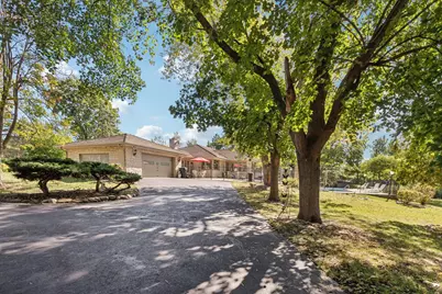 1090 Roselle Road, Inverness, IL 60067 - Photo 49