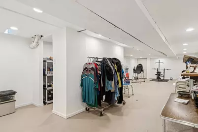 1090 Roselle Road, Inverness, IL 60067 - Photo 47