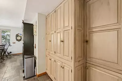 1090 Roselle Road, Inverness, IL 60067 - Photo 19