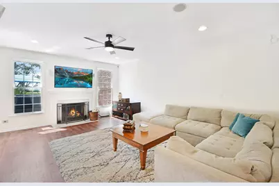 25 Harborside Way, Hawthorn Woods, IL 60047 - Photo 9