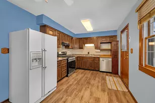 1280 Alicia Dr, Morris, IL 60450 - Photo 9