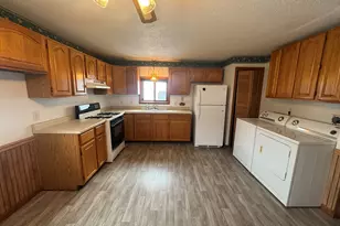 507 Jefferson St, Hanover, IL 61041 - Photo 5