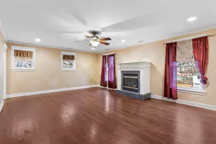 1009 Walter St, Lemont, IL 60439 - Photo 19