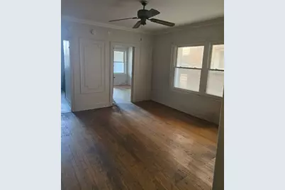 8123 S Vernon Avenue, Chicago, IL 60619 - Photo 3