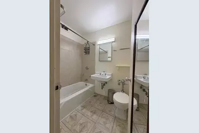 1450 E 55th Place #821S, Chicago, IL 60637 - Photo 7