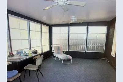 708 E St. Louis Street, West Frankfort, IL 62896 - Photo 15