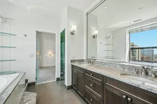 910 S Michigan Ave, Chicago, IL 60605 - Photo 23