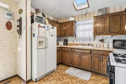 834 River Drive, Carol Stream, IL 60188 - Photo 7