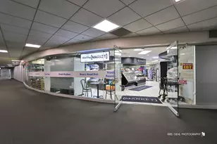 300 N State St, Chicago, IL 60654 - Photo 21