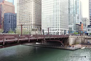 300 N State St, Chicago, IL 60654 - Photo 25