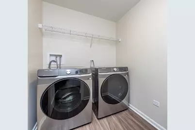 804 Neubauer Circle, Lindenhurst, IL 60046 - Photo 25