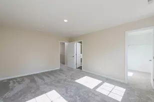 804 Neubauer Circle, Lindenhurst, IL 60046 - Photo 13