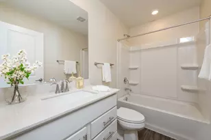 804 Neubauer Circle, Lindenhurst, IL 60046 - Photo 17