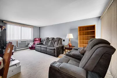 3853 N Narragansett Avenue #203, Chicago, IL 60634 - Photo 7