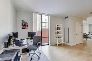 744 N Clark St, Chicago, IL 60654 - Photo 11