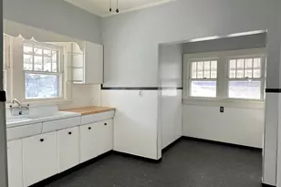 612 Pleasant Ct, Marion, IL 62959 - Photo 9