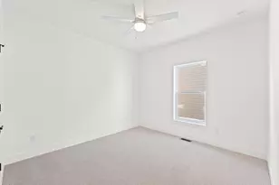 3904 Bay Cir, Champaign, IL 61822 - Photo 19