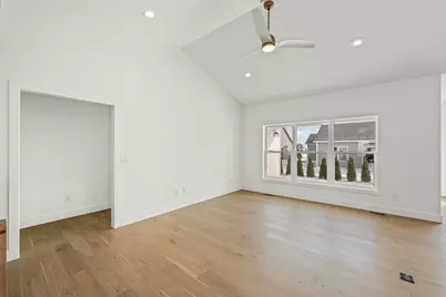 3904 Bay Circle, Champaign, IL 61822 - Photo 5