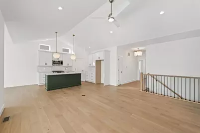 3904 Bay Circle, Champaign, IL 61822 - Photo 9