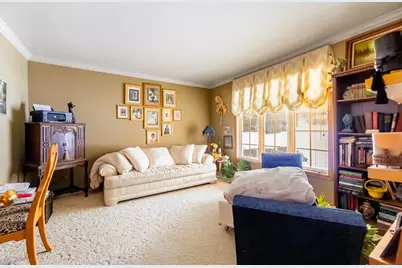7624 Forest Hill Road, Burr Ridge, IL 60527 - Photo 11