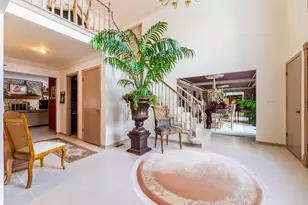 7624 Forest Hill Rd, Burr Ridge, IL 60527 - Photo 7