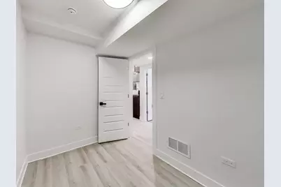 1437 W Oakdale Avenue #G, Chicago, IL 60657 - Photo 13
