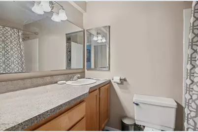 88 W Schiller Street #2305L, Chicago, IL 60610 - Photo 11