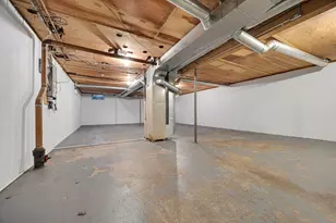 404 S Stott St, Genoa, IL 60135 - Photo 17