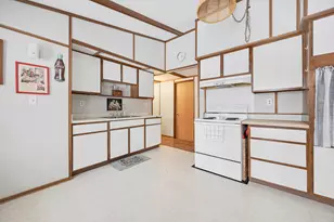 404 S Stott St, Genoa, IL 60135 - Photo 11