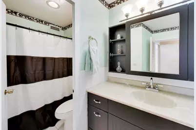 4250 N Marine Drive #1236, Chicago, IL 60613 - Photo 15