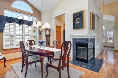 9416 Georgetown Lane, Crystal Lake, IL 60014 - Photo 5