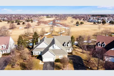 9416 Georgetown Lane, Crystal Lake, IL 60014 - Photo 3